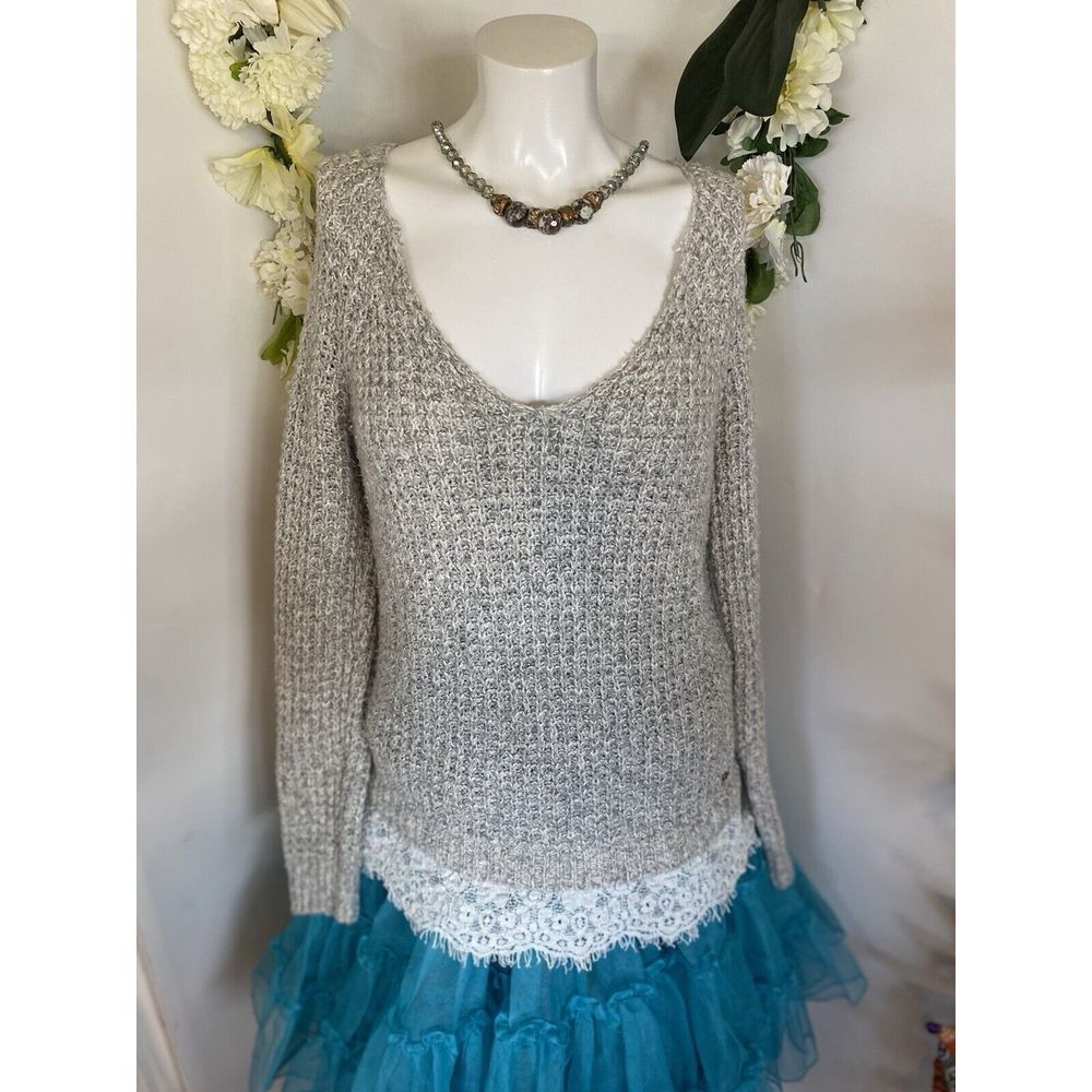 Hollister Gray Pullover Waffle Knit Crocheted Sweater‎ Lace Trim Womens Size Med